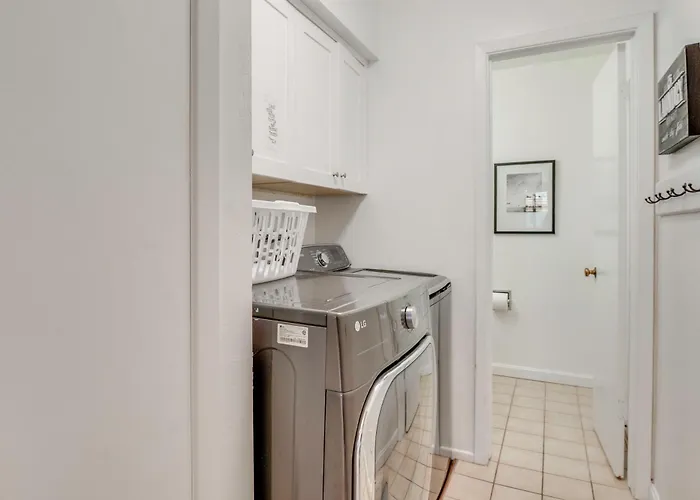 5 Mi To Camelback Ranch: Pet-friendly W/ Pool Holiday home