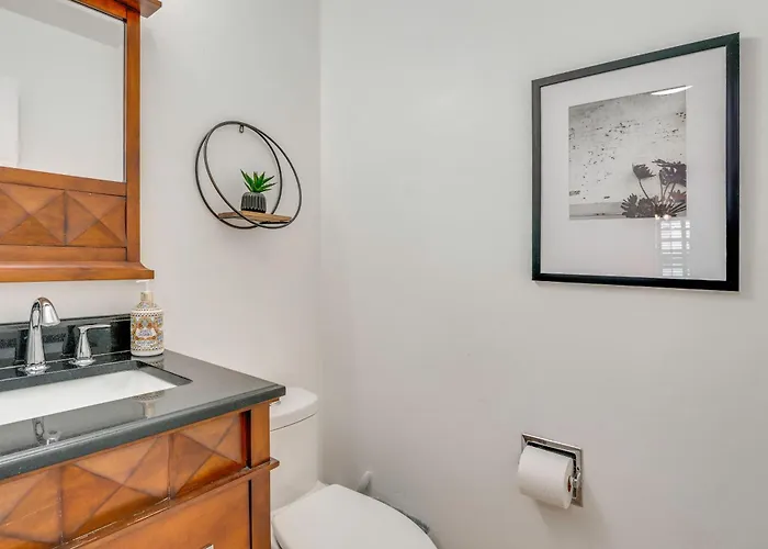 5 Mi To Camelback Ranch: Pet-friendly W/ Pool Holiday home Litchfield Park